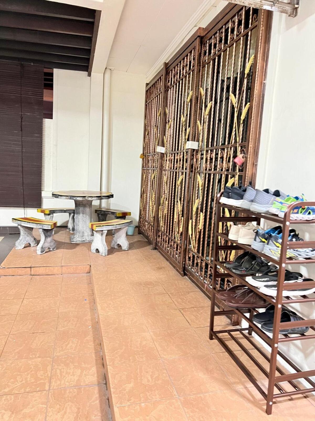 Rini Utama Homestay Skudai Esterno foto