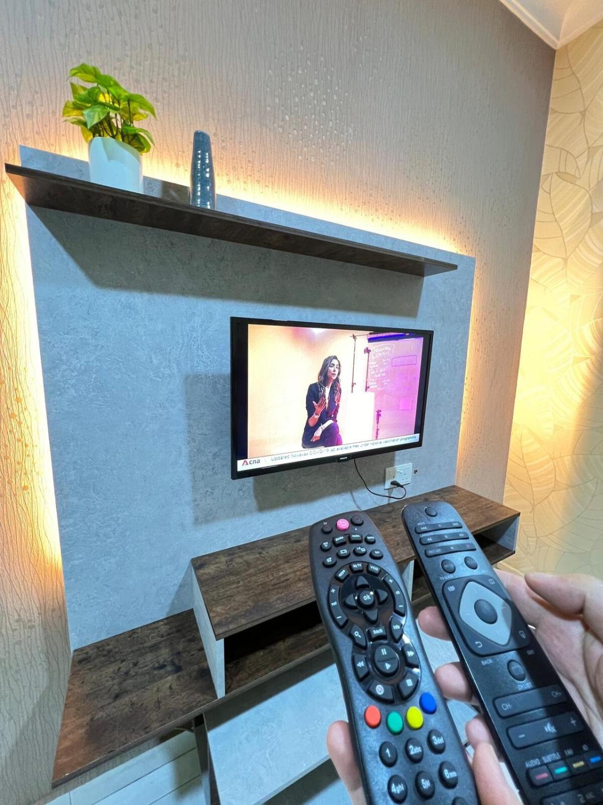 Rini Utama Homestay Skudai Esterno foto