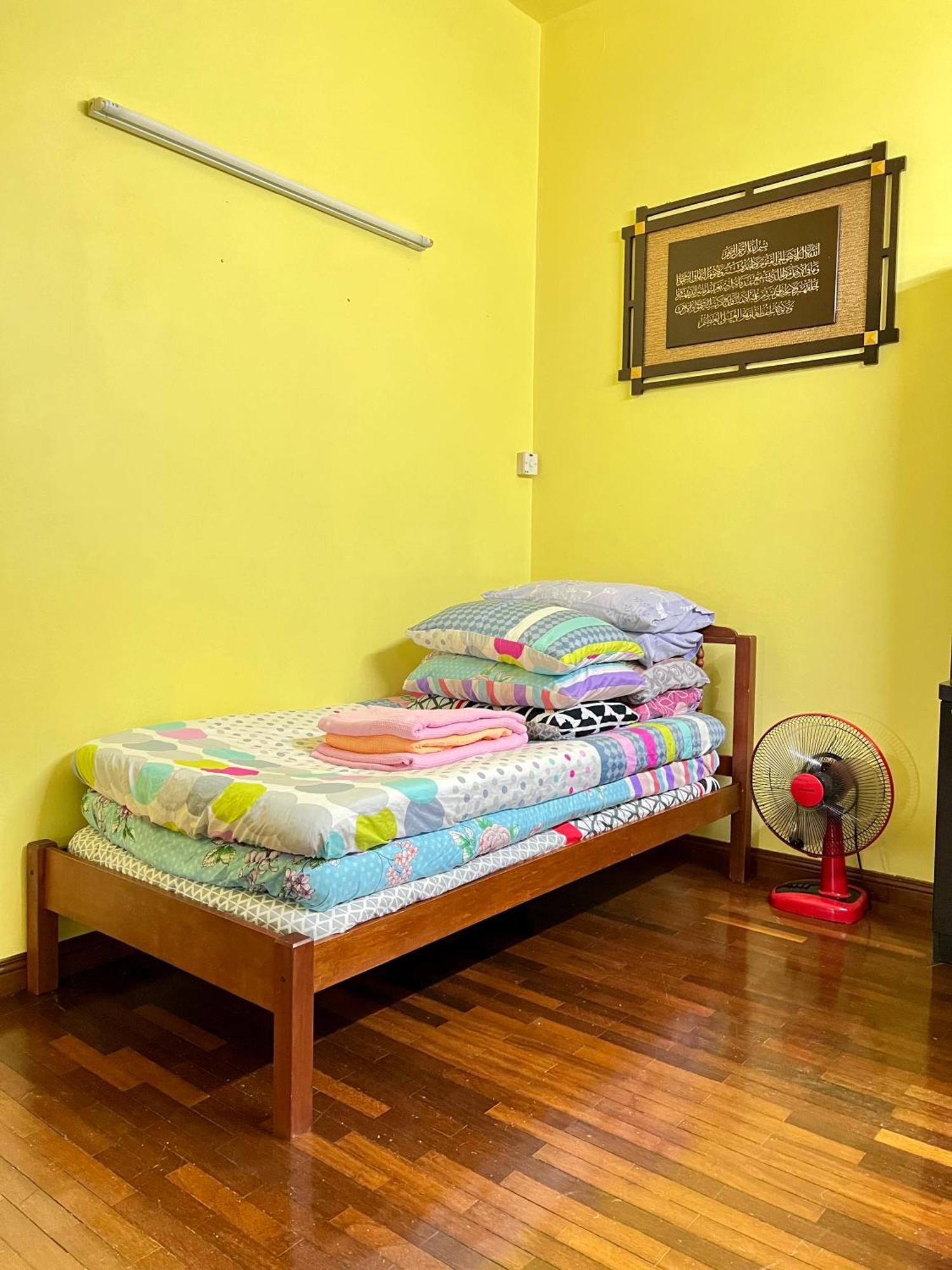 Rini Utama Homestay Skudai Esterno foto